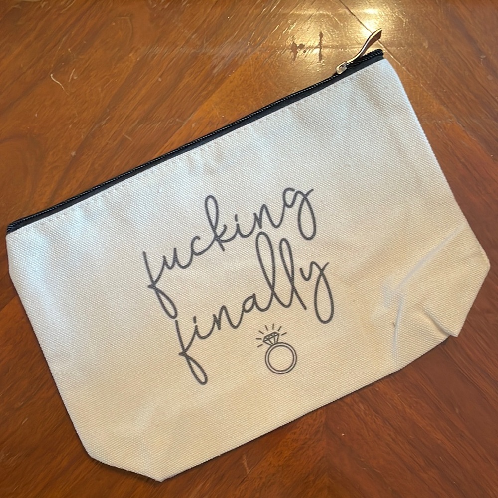 Canvas Pouch Engagement Design
